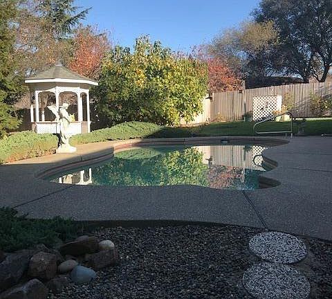 5th image of 2739 La Cienega Ct