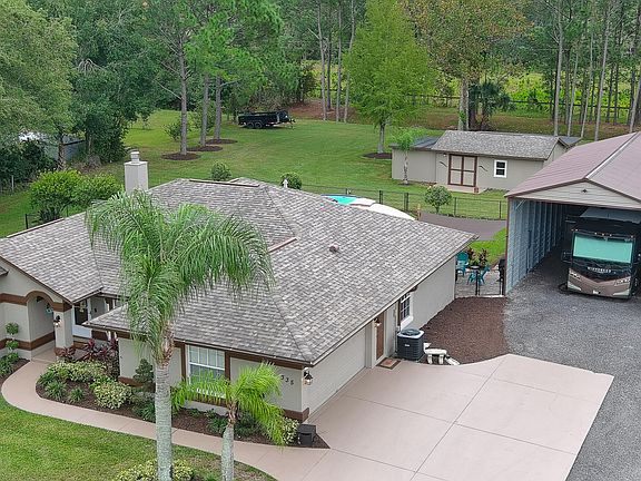 4th image of 335 Quiet Trail Dr