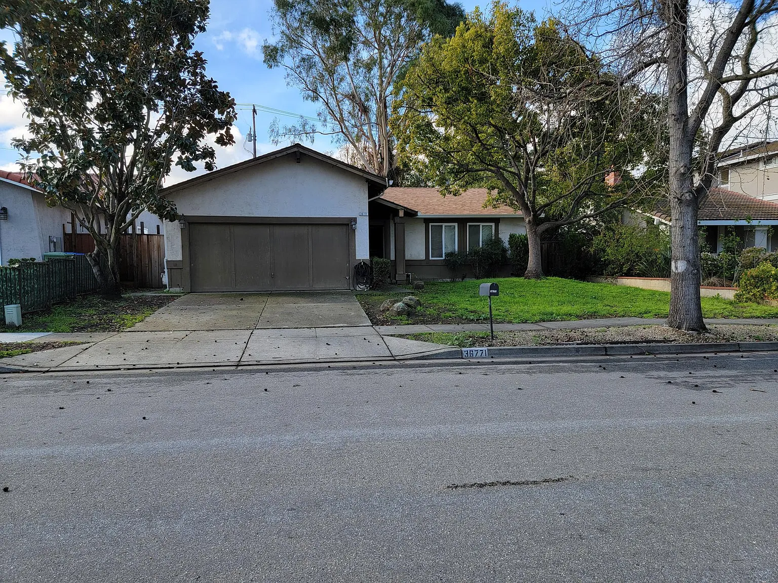 36771 Nichols Ave photo 1