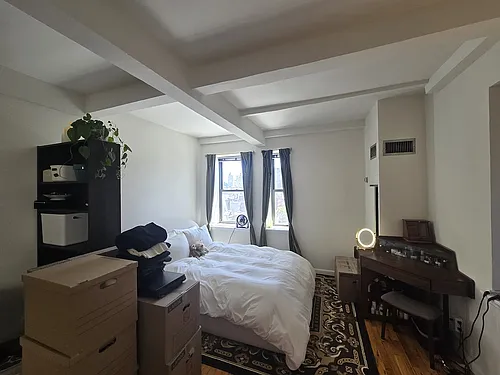 160 Bleecker St Photo 1