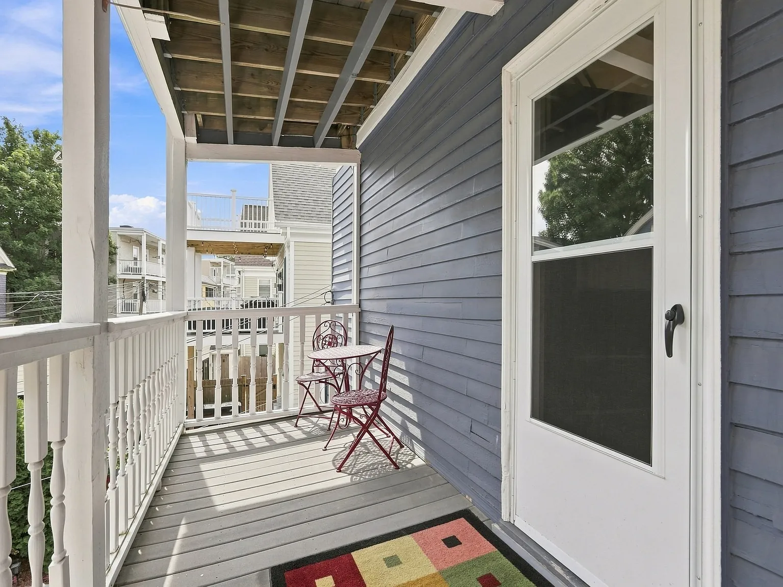 2 bed, 1.0 bath, 885 sqft, $2,650 — Photo 2