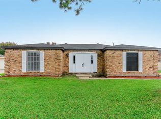 8102 Misty Vale Ln, Houston, TX 77075