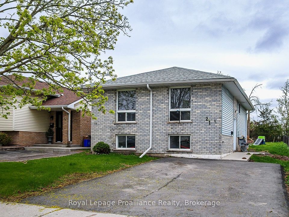 1st image of 21 Pepper Ave