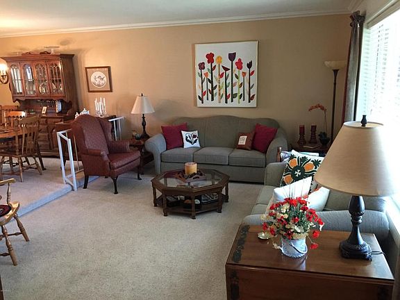 3rd image of 1001 E Magdalena Dr
