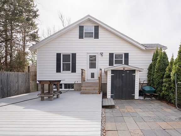 Back Deck **Table will be gone**