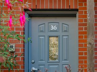 60 Dallas Rd #36, Victoria, BC V8V1A2