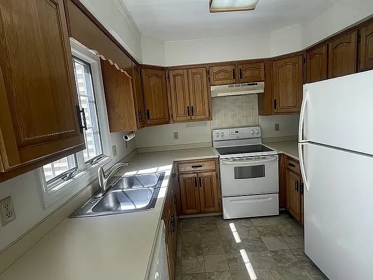 4736 Weatherhill Dr — Photo 5