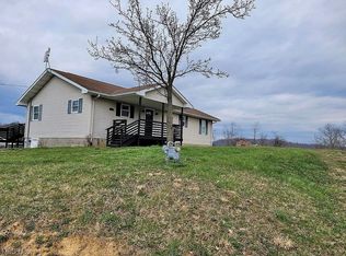 103 Woodcrest Ln, Marietta, OH 45750