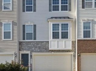 24819 Mason Dale Ter, Chantilly, VA 20152