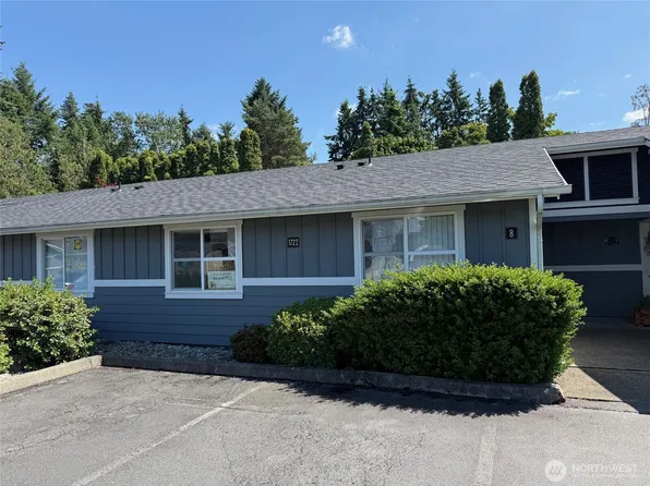 1722 E Pioneer Ave #8, Puyallup, WA 98372