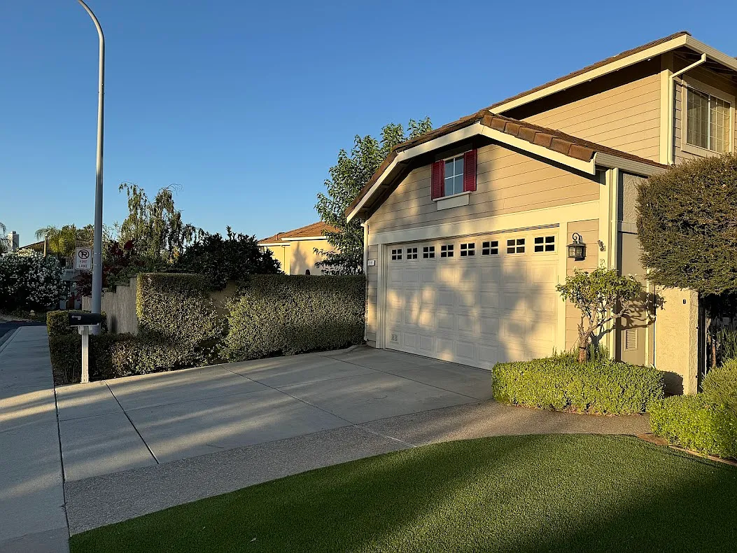 Building Photo - 1283 Quail Creek Cir