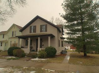 1318 Adams St, La Crosse, WI 54601