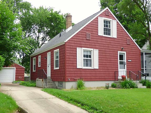 2nd image of 1413 Cedar St