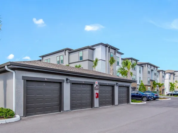 The Oasis at Lakewood Ranch