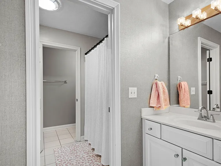 12096 Sail Place Dr — Photo 45