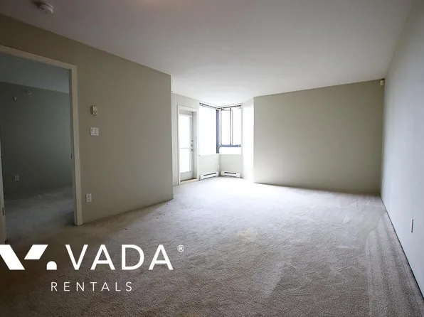 3588 Crowley Dr #608, Vancouver, BC V5R 6H3