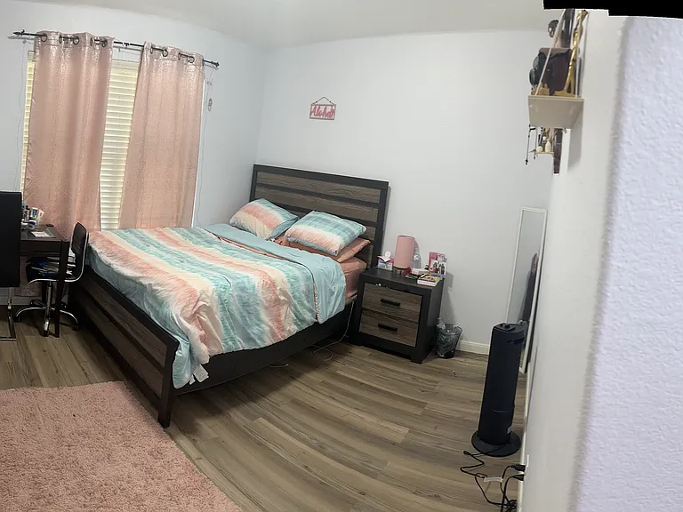 344 Patricia Ln — Photo 5