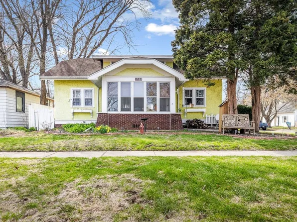 1940 Melrose St, Rockford, IL 61103