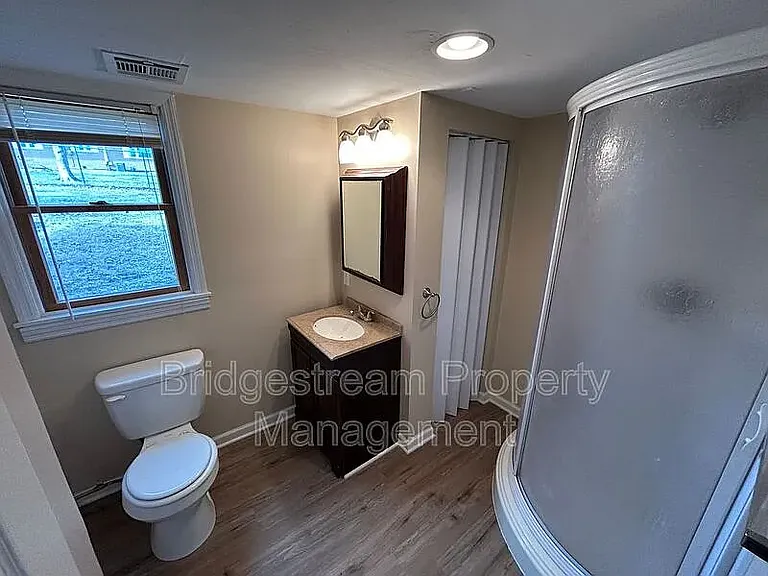 7541 Mintwood Ave — Photo 15