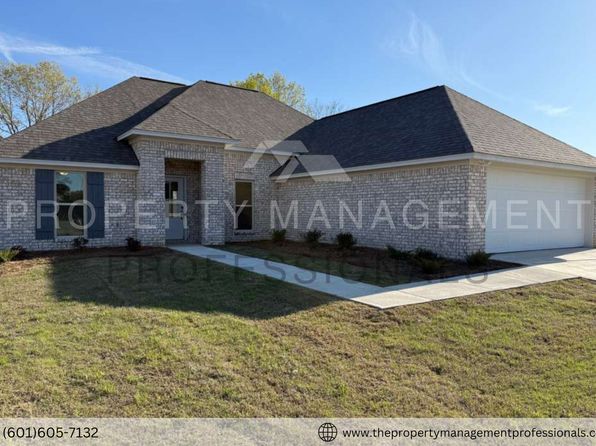 571 Patrick Farms Dr