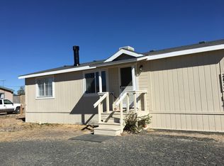 2820 Tonopah St, Silver Springs, NV 89429
