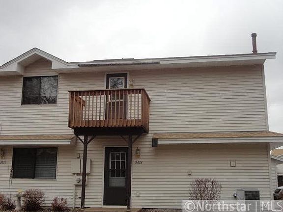 3rd image of 2623 Brookdale Lane