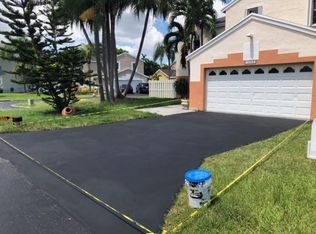 14453 SW 93rd Ter, Miami, FL 33186