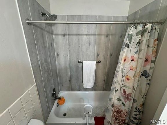 5th image of 8713 Sieloff Dr APT H