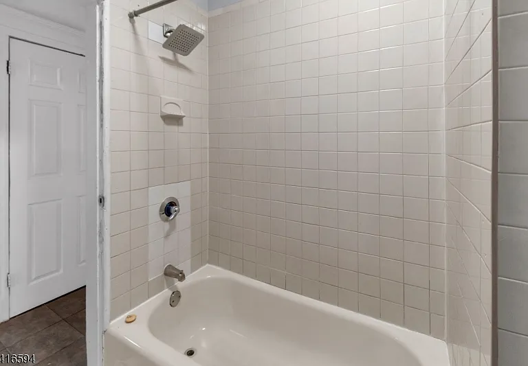 19 N 7th St #2 — Photo 10