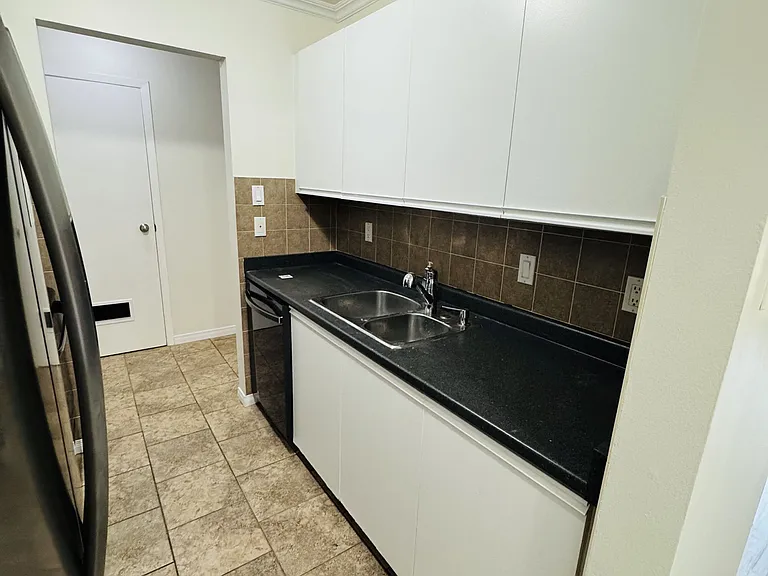 148 Conway Dr #111 — Photo 17