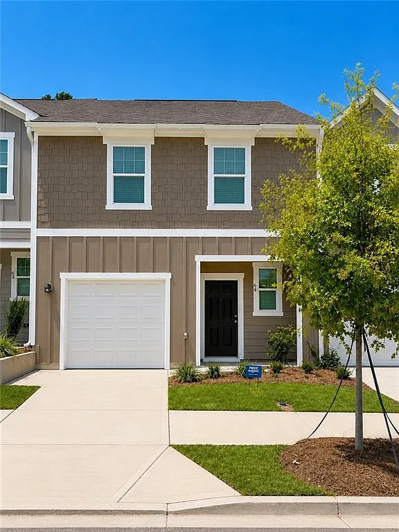 3 bed, 2.5 bath, 1440 sqft, $1,999 — Photo 1