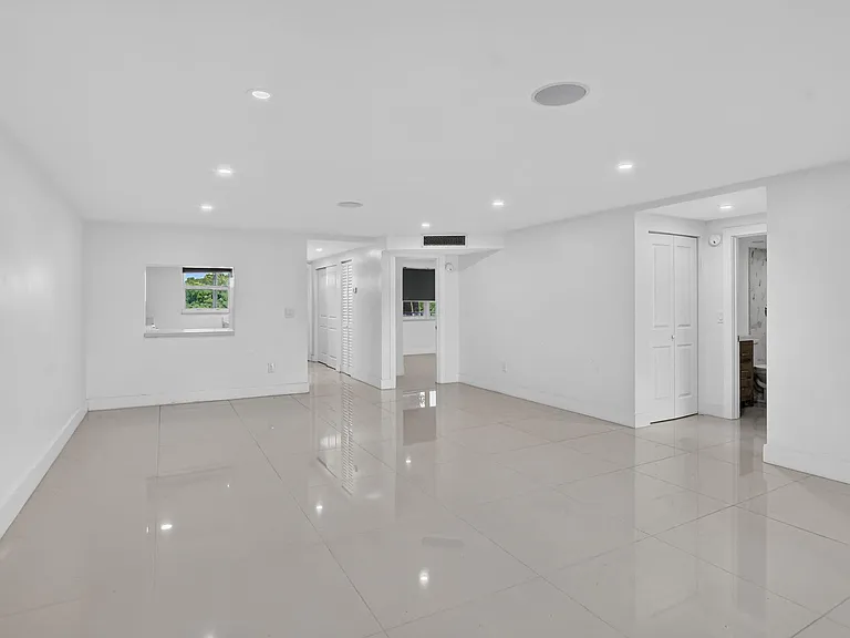 10110 Boca Entrada Blvd #305 — Photo 13