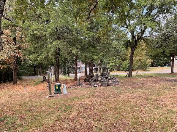 4176 E Broad St, Checotah, OK 74426