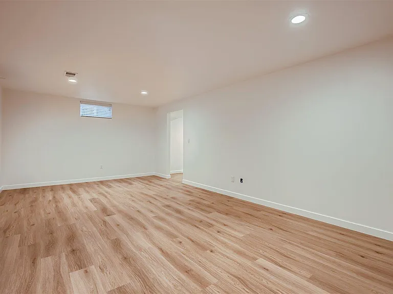 3231 Ammons Ct — Photo 7