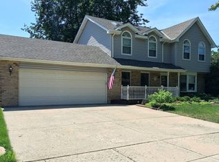 515 Amy Ct, Lockport, IL 60441