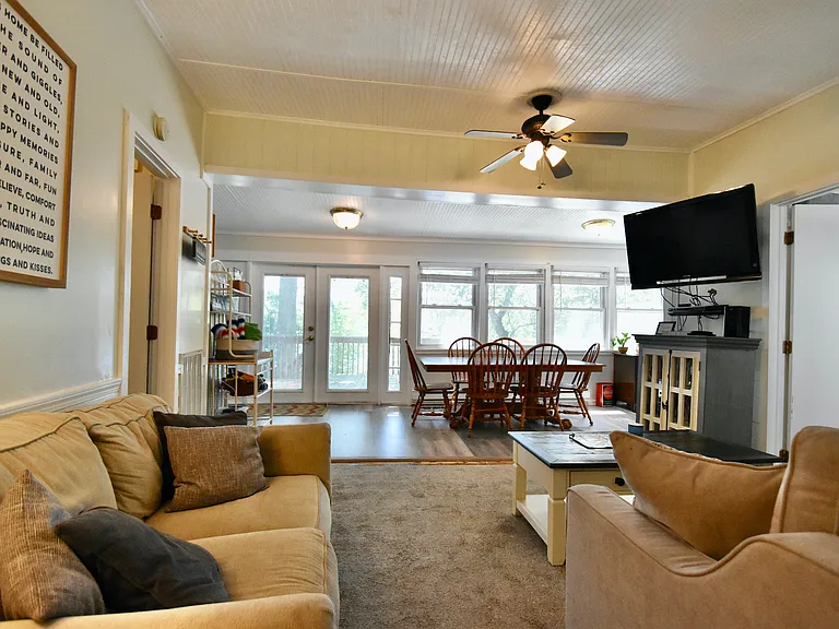 285 N Shore Rd — Photo 13