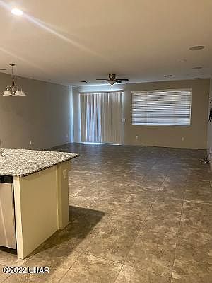 5th image of 1786 E Chestnut Blvd