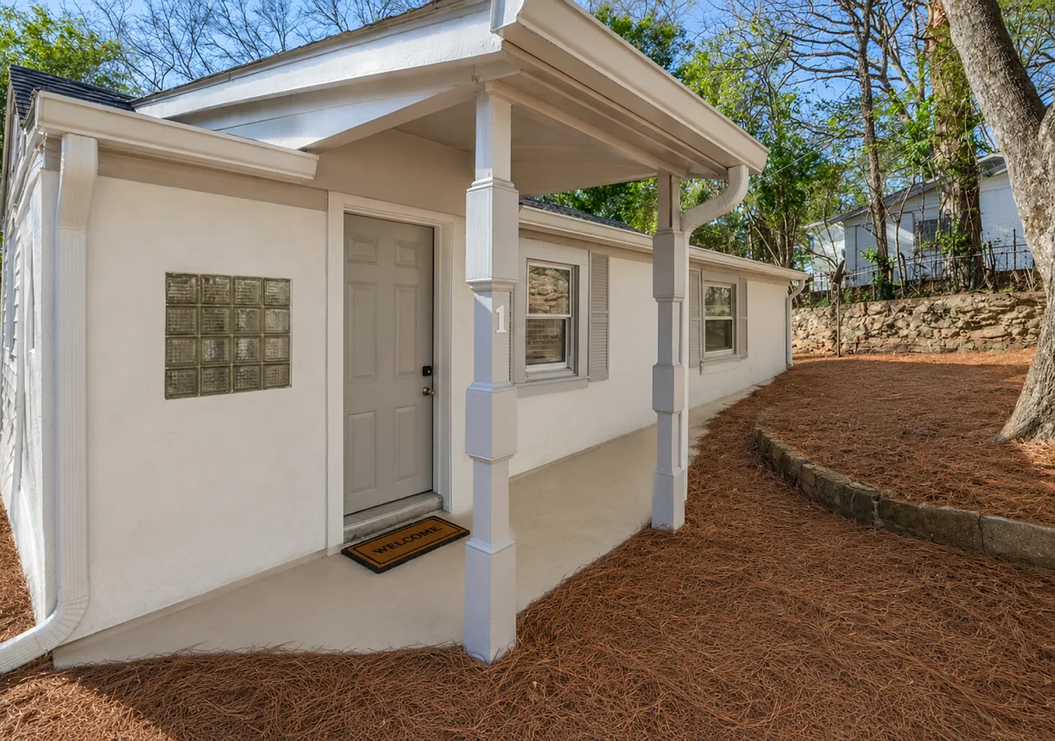 Athens Cottage 1 Bedroom and 1 Bathroom Available for Pre-Leasing! — Photo 1