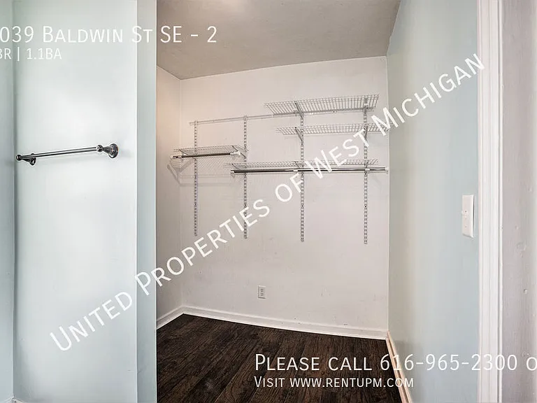 1039 Baldwin St SE #2 — Photo 5