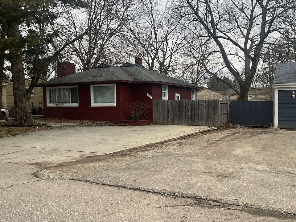 2nd image of 3301 Melmoor St