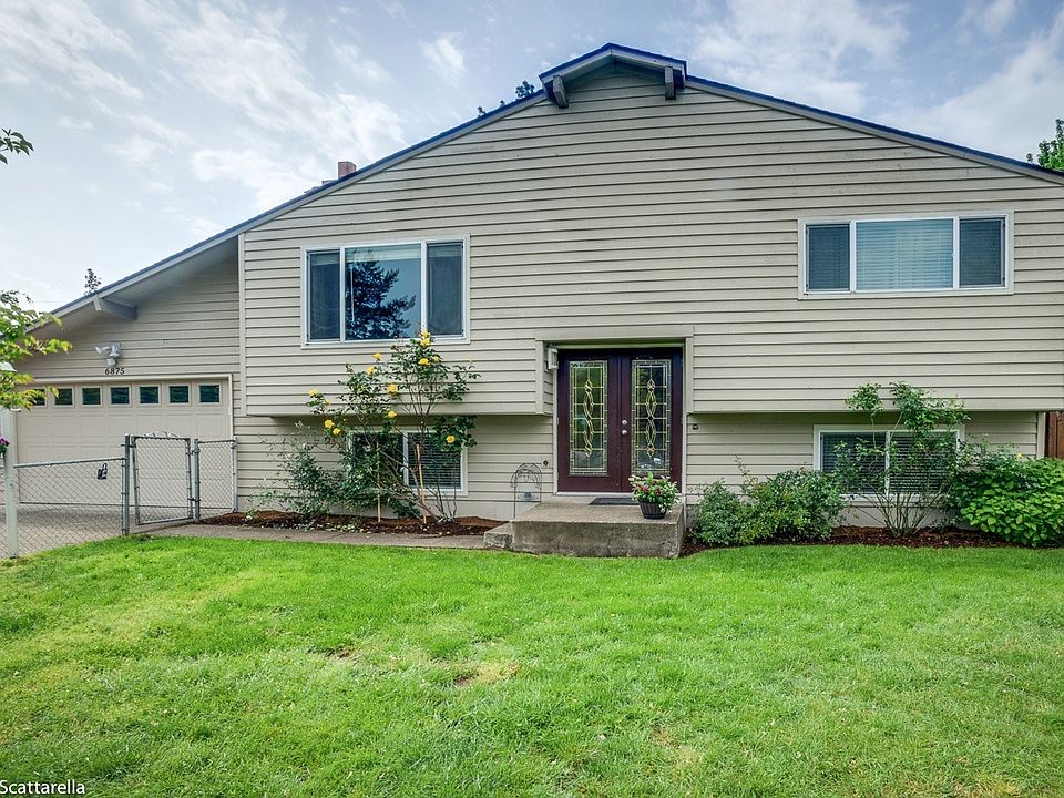 Pending: 6875 SW Winter Ct, Beaverton, OR 97008