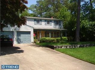 4 Aristone Dr, Berlin, NJ 08009