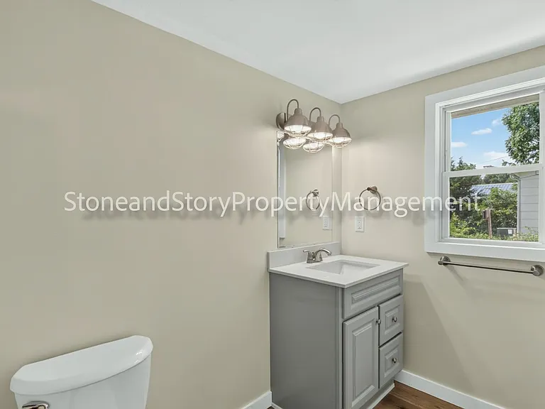 414 NE Grattan St — Photo 17