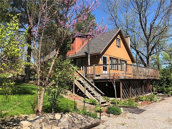2nd image of 4998 Lakeside Dr