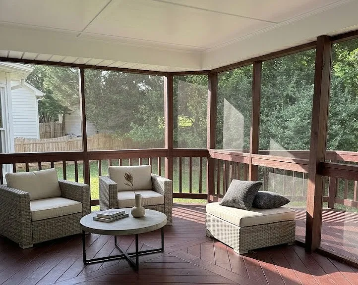 1st Floor - Screened in deck perfect for entertaining.