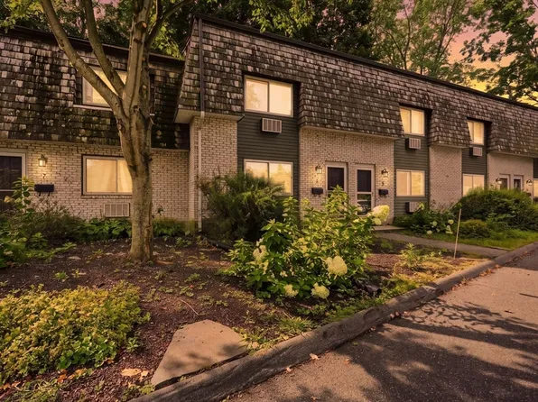 73 Bridge St APT 6, Northampton, MA 01060