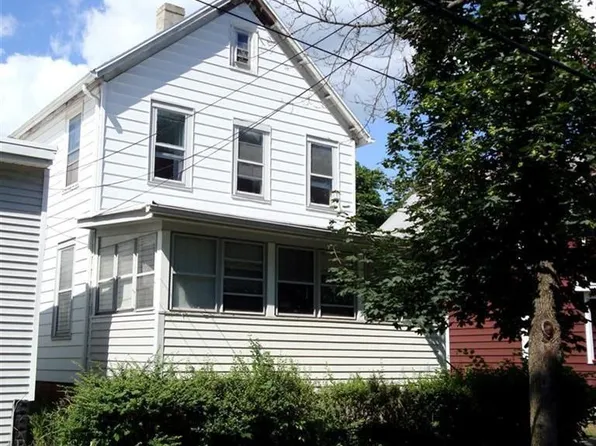 3 Grubb St, Poughkeepsie, NY 12603