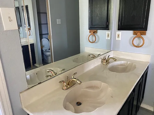 906 Wentwood Dr — Photo 23