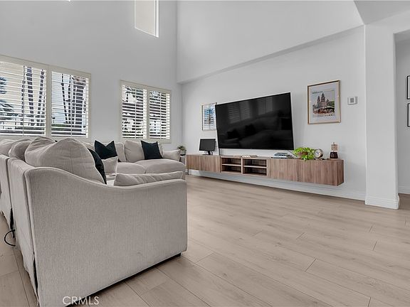 4th image of 11416 Bridgeway Dr