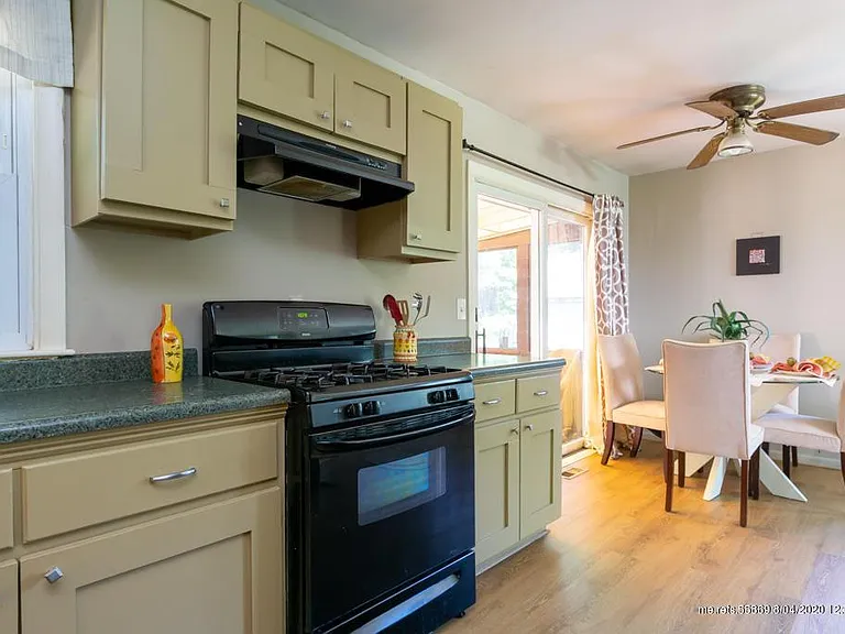 8 Williams Dr — Photo 6